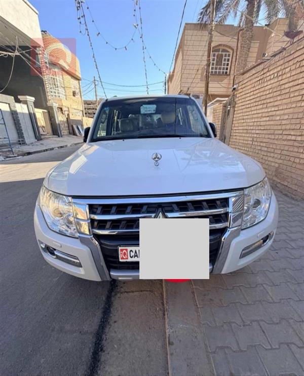 ميتسوبيشي باجيرو 2019 للبيع في العراق - النجف